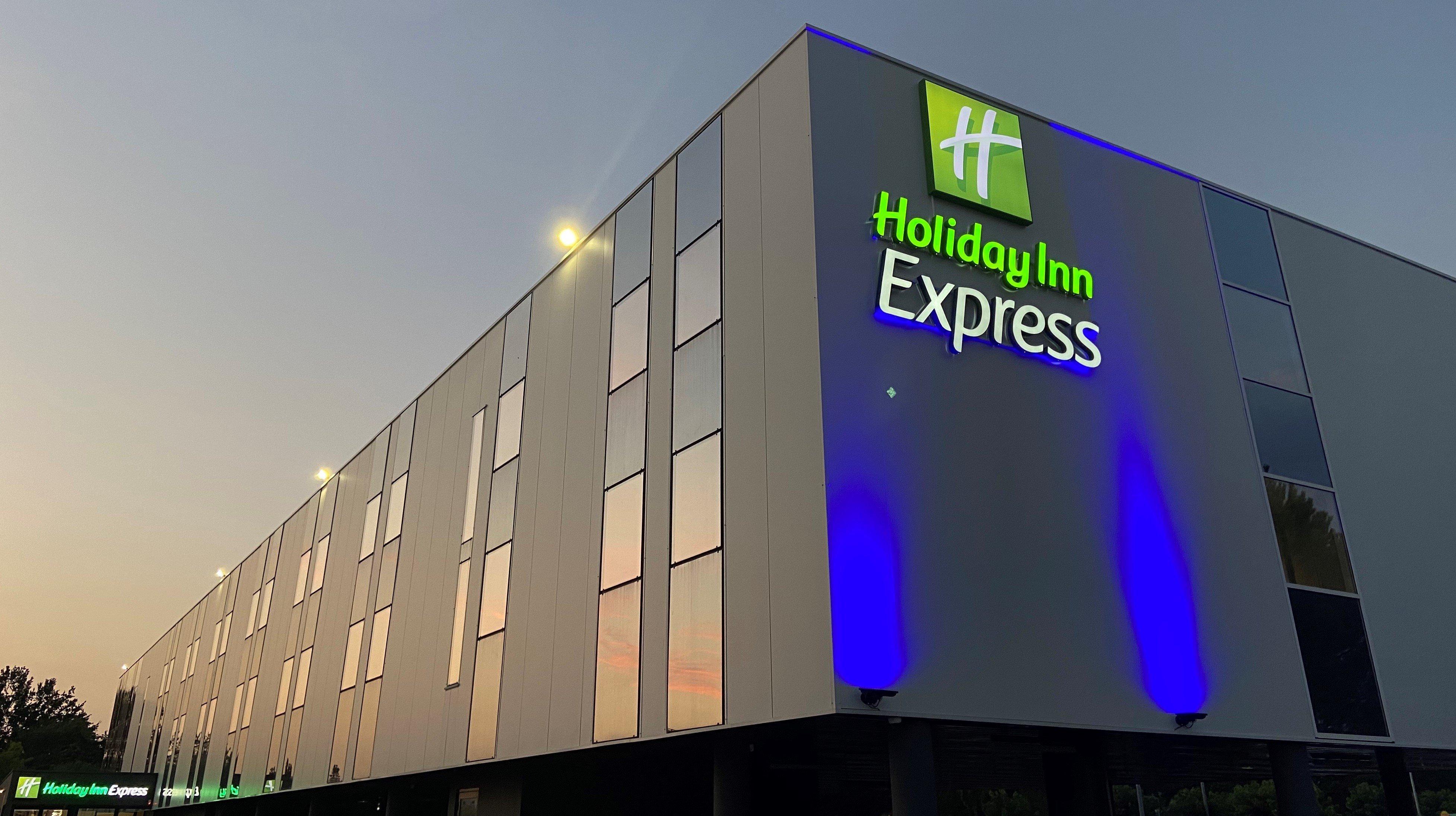 Holiday Inn Express - Arcachon - La Teste, An Ihg Hotel Екстер'єр фото